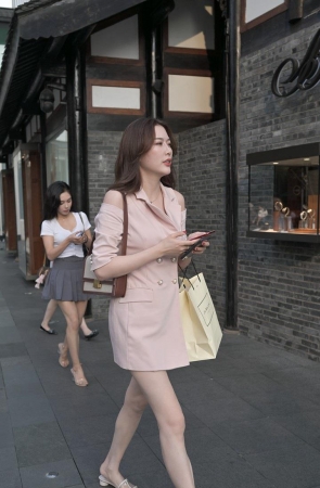 OL风路肩美腿腿好白3A617[939M]