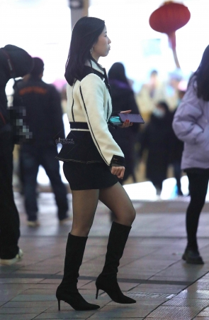 诱惑黑 丝高跟shaofu