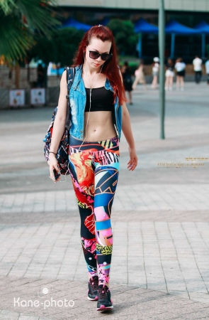 酷劲十足的乌克兰姑娘