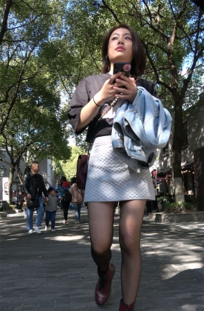 黑丝大头皮鞋黑衣服MM