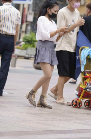 裙子和街拍丝袜-不长