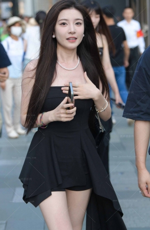 23729-15=56√颜值超凡，美腿小仙女 11P