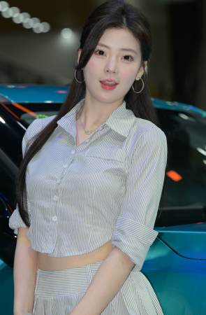 春晓超短裙福利 [165P-3.68GB]