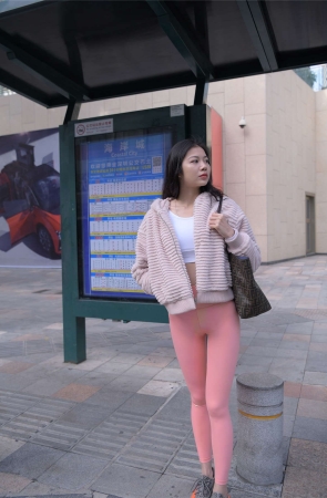 一只麋鹿街拍作品 与我无关 02