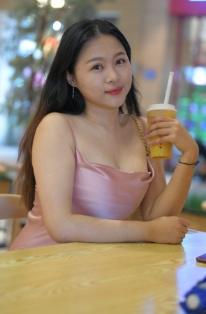 红石摄影作品 搭讪粉红裙少妇 [562P1V-22.6GB]