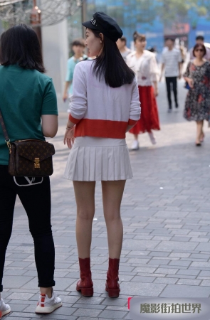 长腿气质美女3A664[553M]