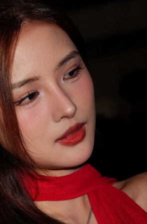 耀眼的红（6K）