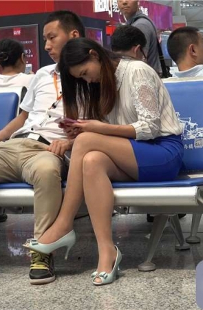 极品鱼嘴高跟肉丝袜美腿、累了男友帮揉揉 [3.51 GB/MP4]