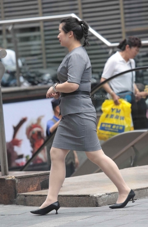 肉丝高跟街拍OL