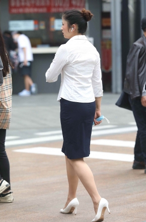 诱惑街拍丝袜高跟shufu