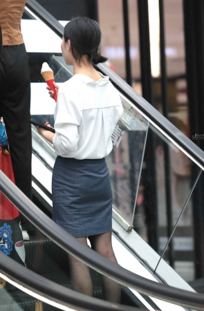 街拍黑丝职业装-14P