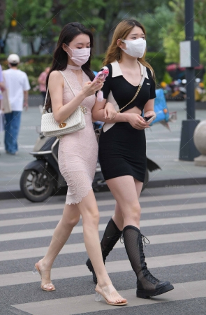 23712-38=98/韵味包臀裙闺蜜【套图➕视频】 14P