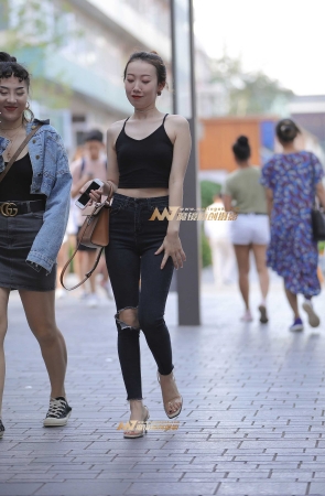 美背，铅笔紧牛小姐姐