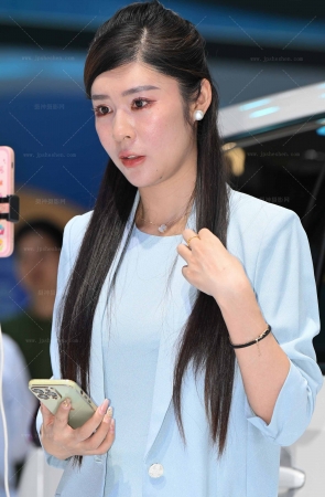 241117-32=88√韵味丝袜女主播 14P