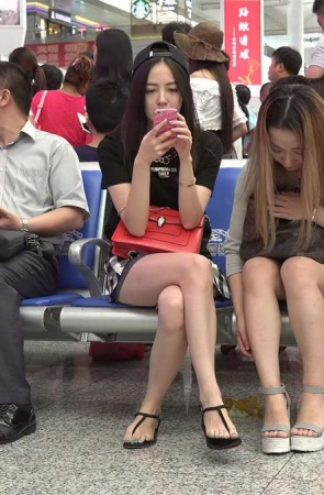 万里挑一，超级美少女颜值玉足碾压级冠绝全场