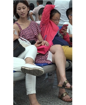 花裙子mm [3.81 GB/MP4]