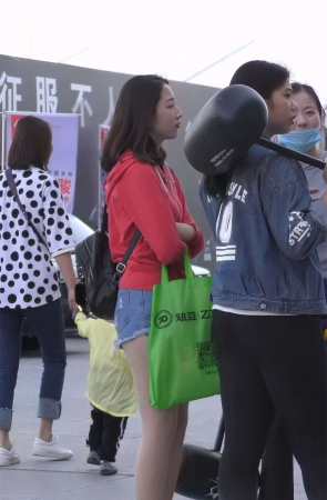 极品小清新甜美漂亮热裤小姐姐