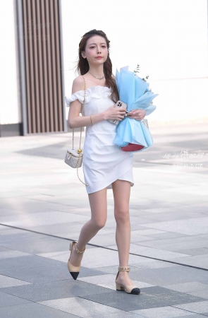 2253-5+98/肉丝美腿小姐姐 6P