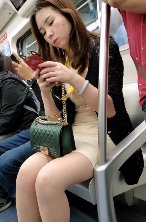 超极品美腿甜美MM