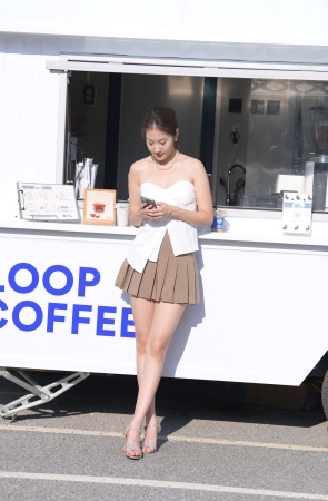 一只麋鹿摄影作品 – 迷迭香水味