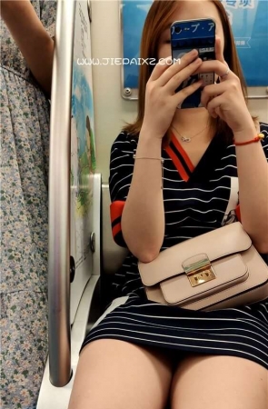 条纹裙MM [629 MB/mp4]