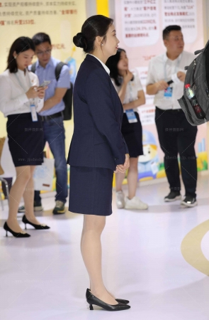 银行优雅气质职员肉丝工装高跟 11P