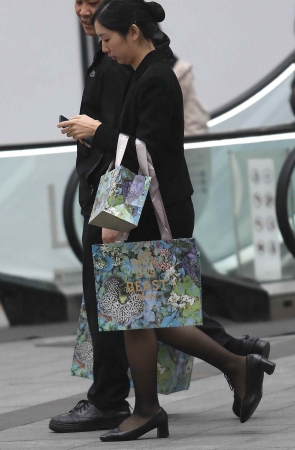 诱惑街拍黑丝shaofu