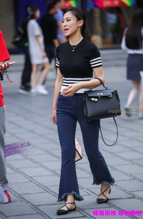 李欢原创——–牛仔，丰腴（14P）