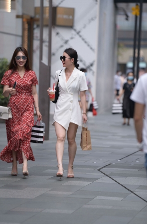 这个美女保养得真好