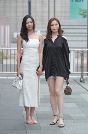 靓丽衬衫消失装 [105P1V-1.46GB]