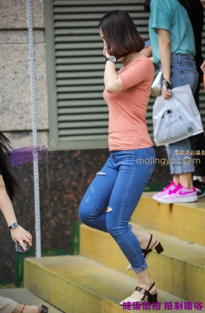 李欢原创——–牛仔，丰腴