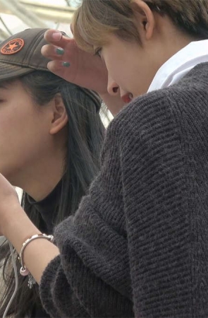 超漂亮的脸蛋清秀美丽极品美脚