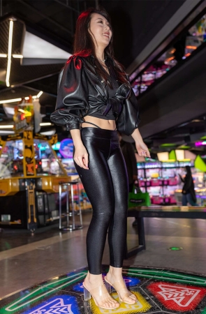 凯恩街拍作品 – 靠近一点