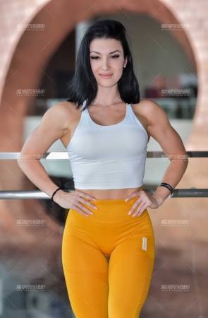 美丽的乌克兰女孩