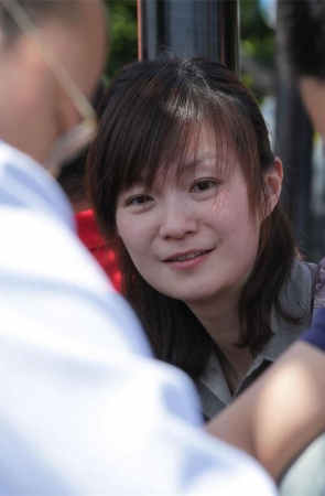 No241 白皙少妇沾沙嫩足全特写