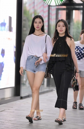 B100、仙女气质，长发飘飘