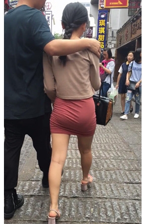 包臀裙妹子