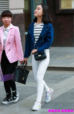 李欢原创——–白裤，超丰腴（12P）