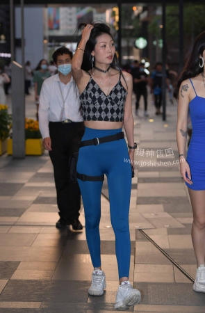 22615-10+84喜欢那类的女子呢？ 12P