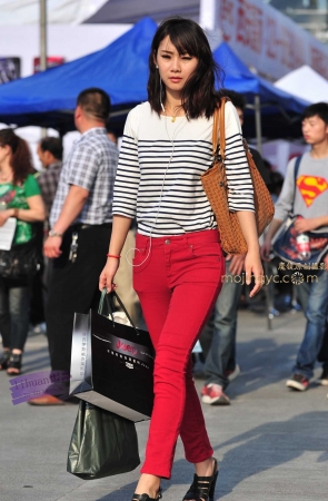 李欢原创——–红裤，美女（17P）