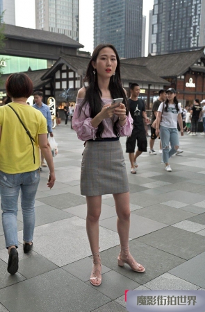 美女的高跟凉鞋好特别3A648[678M]