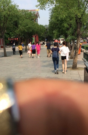 街拍大赛第三季—-长腿短裤