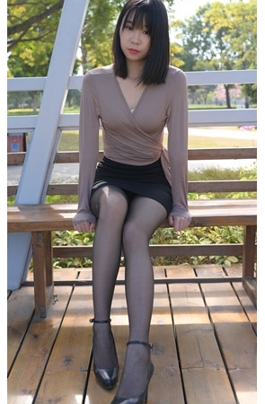 （视频）黑色包臀裙美女[8.04G/MP4]