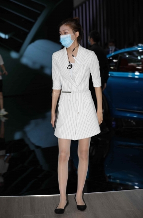 车展品牌大使肉 丝高 跟