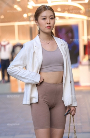 这种穿法也性感