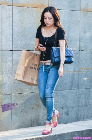 李欢原创——–牛仔，紧翘（12P）