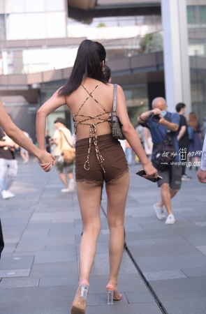 21724-6+130/狂热的热裤月牙 4P