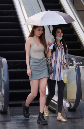 20727-5+45/性感小姐姐 4P