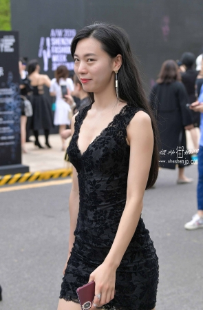 9320-12+58 /爱穿丝袜的风情朲萋 7P