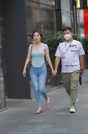 女友看上什么了